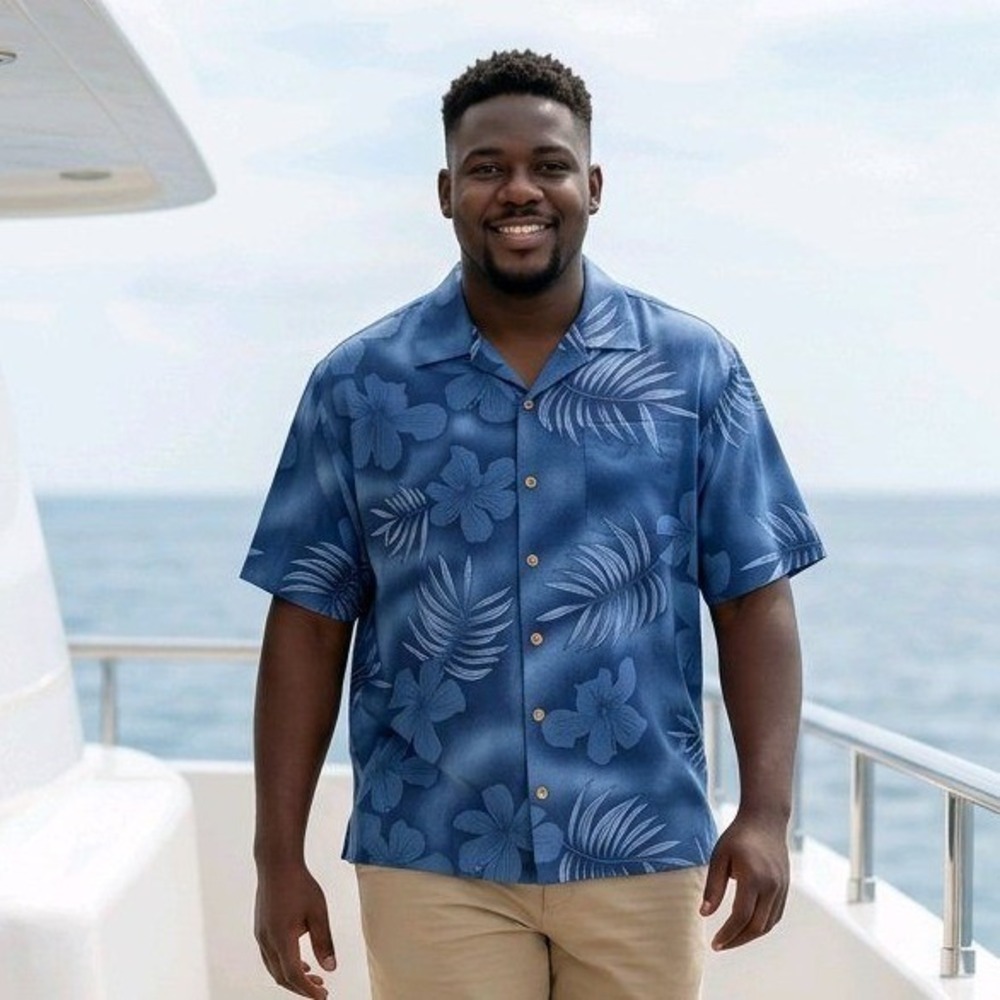 Caribbean Men's L Blue Hawaiian Aloha Shirt Tropical Palm Leaf Print Silk Blend